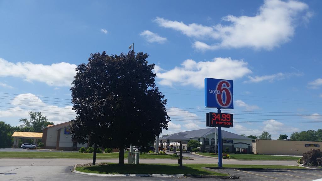 Motel 6-Moline, Il Bagian luar foto