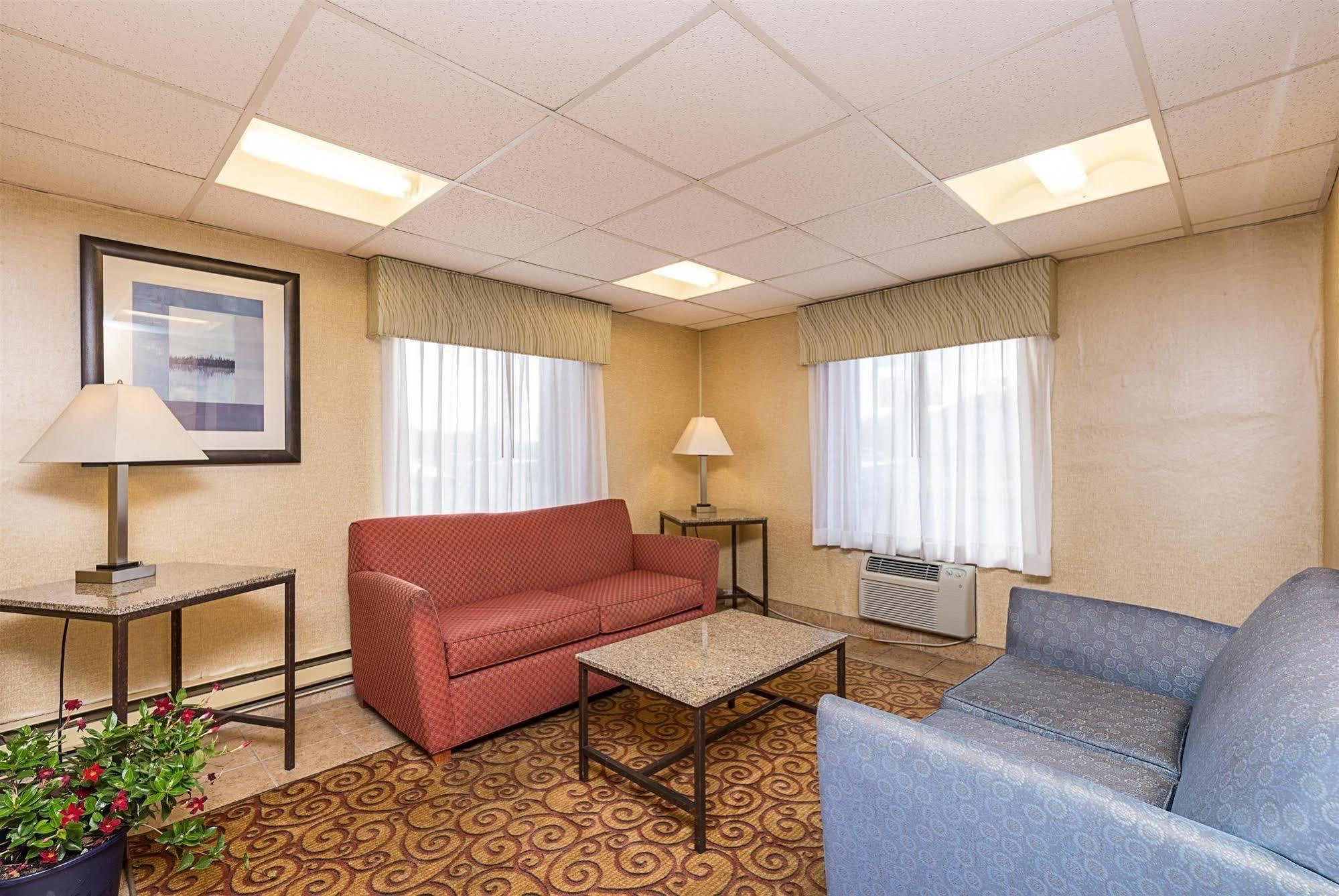 Motel 6-Moline, Il Bagian luar foto