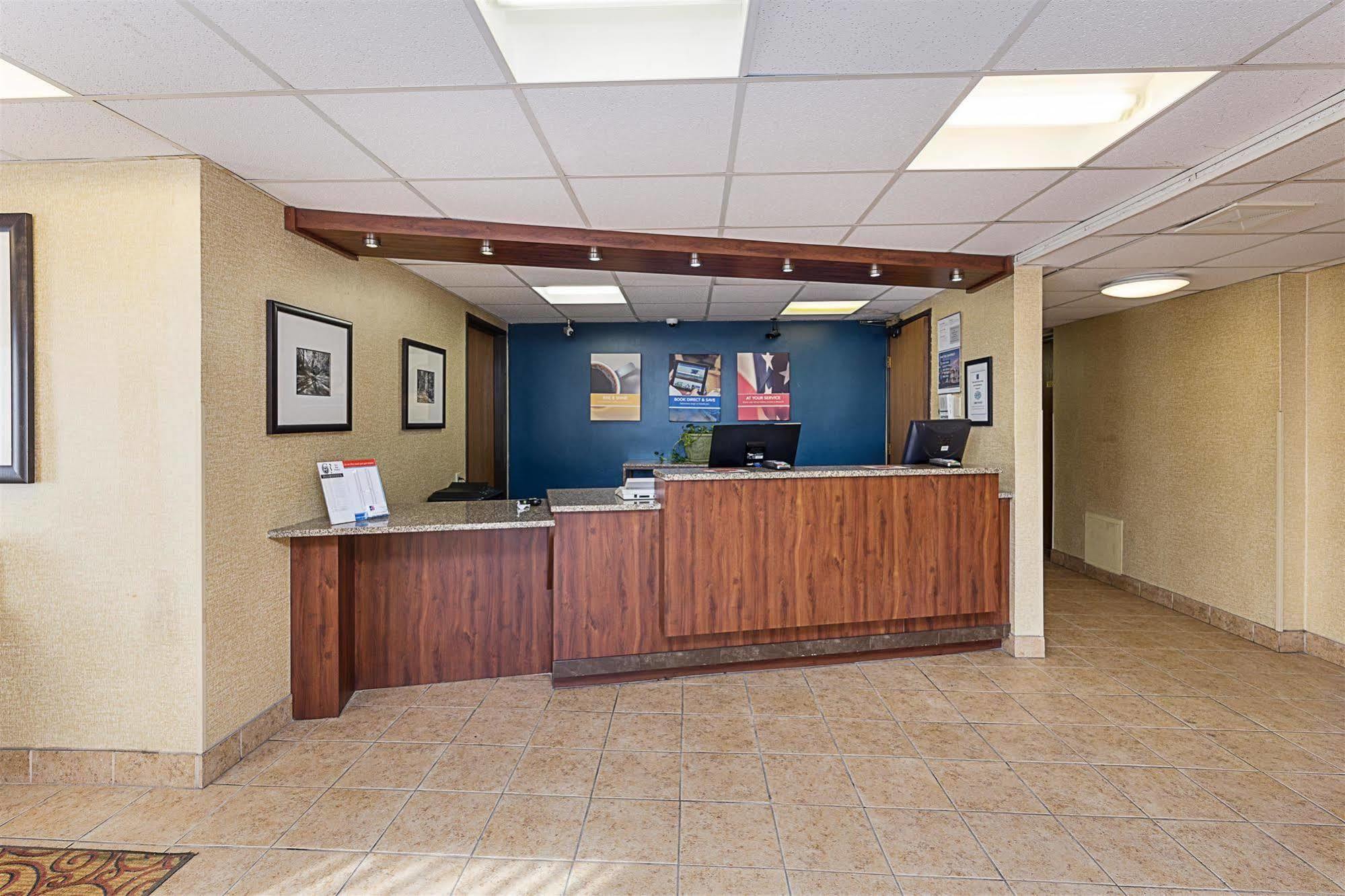 Motel 6-Moline, Il Bagian luar foto